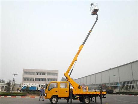 车载臂式高空车