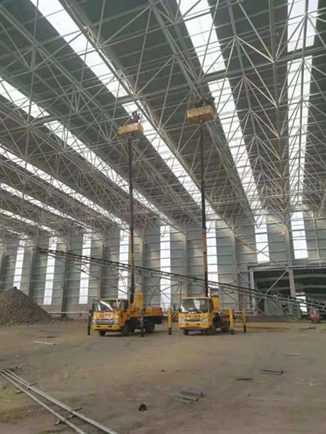 车载臂式高空车